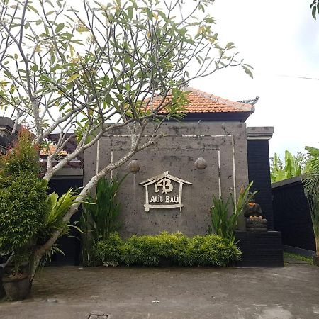 Alit Bali Villa Canggu Εξωτερικό φωτογραφία