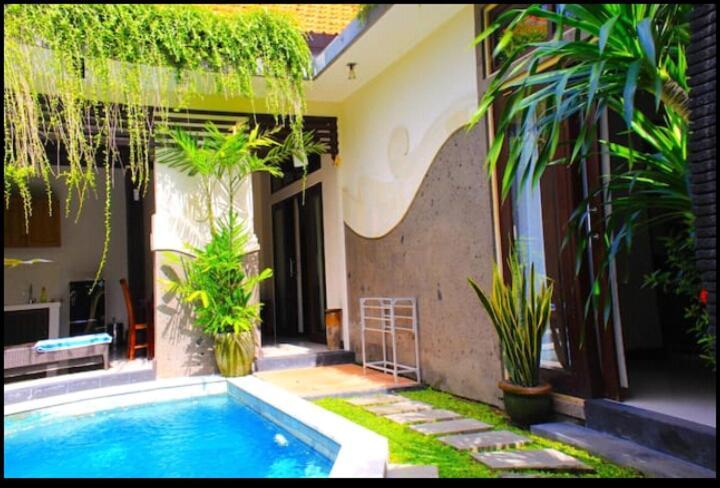 Alit Bali Villa Canggu Δωμάτιο φωτογραφία