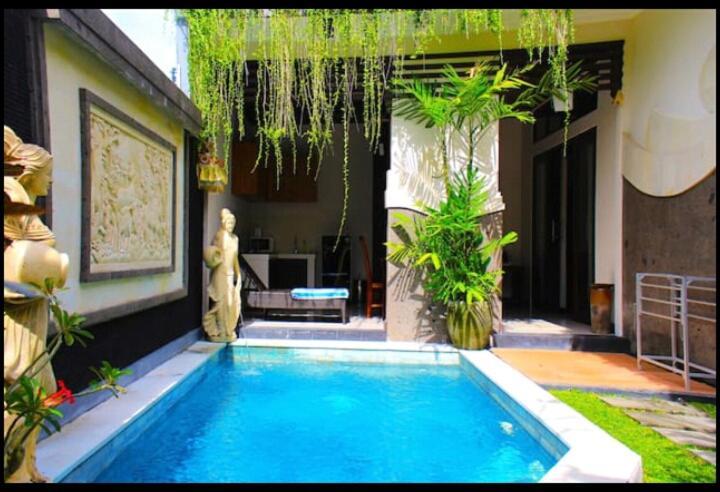 Alit Bali Villa Canggu Δωμάτιο φωτογραφία