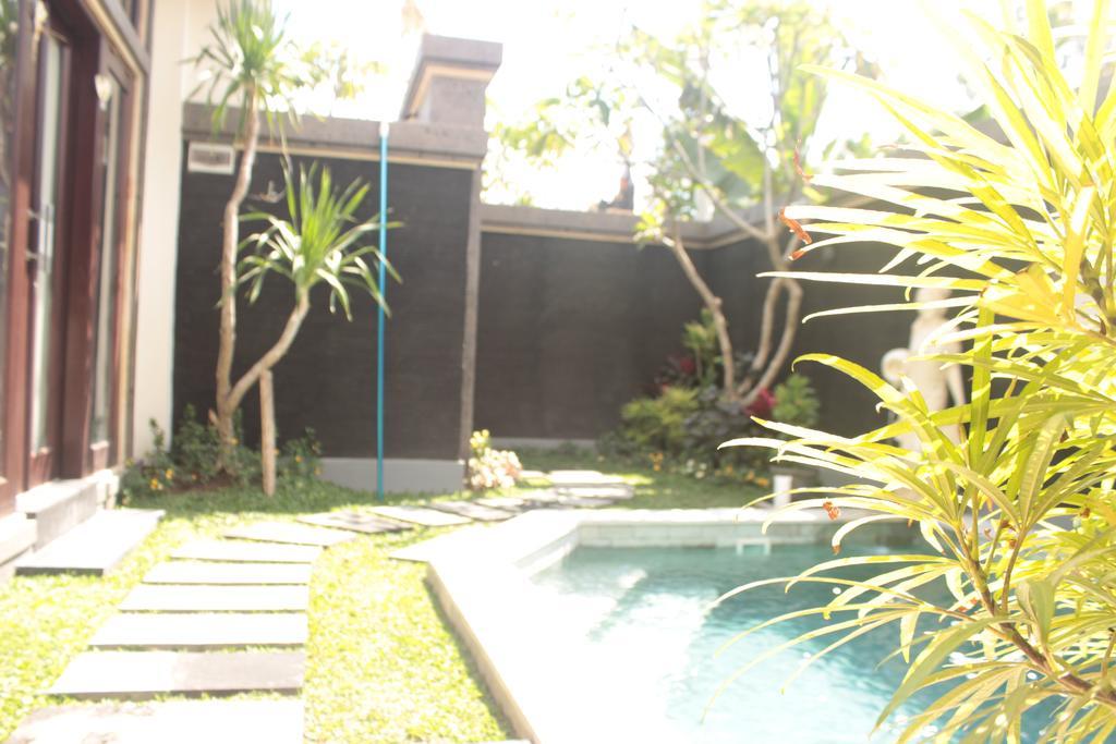 Alit Bali Villa Canggu Εξωτερικό φωτογραφία